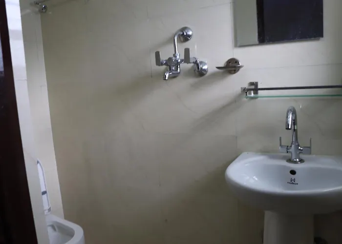 Eusi Serling Guest house Kathmandu